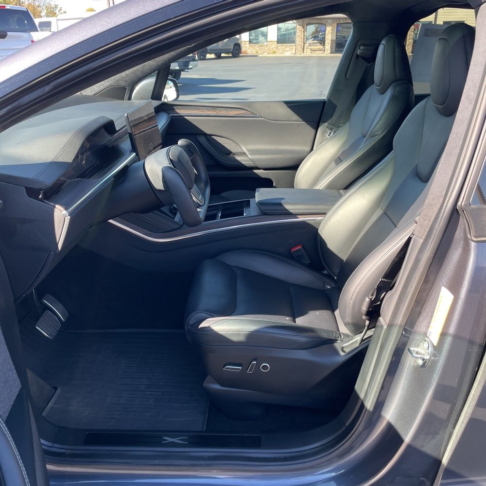 2023 Tesla Model X Long Range