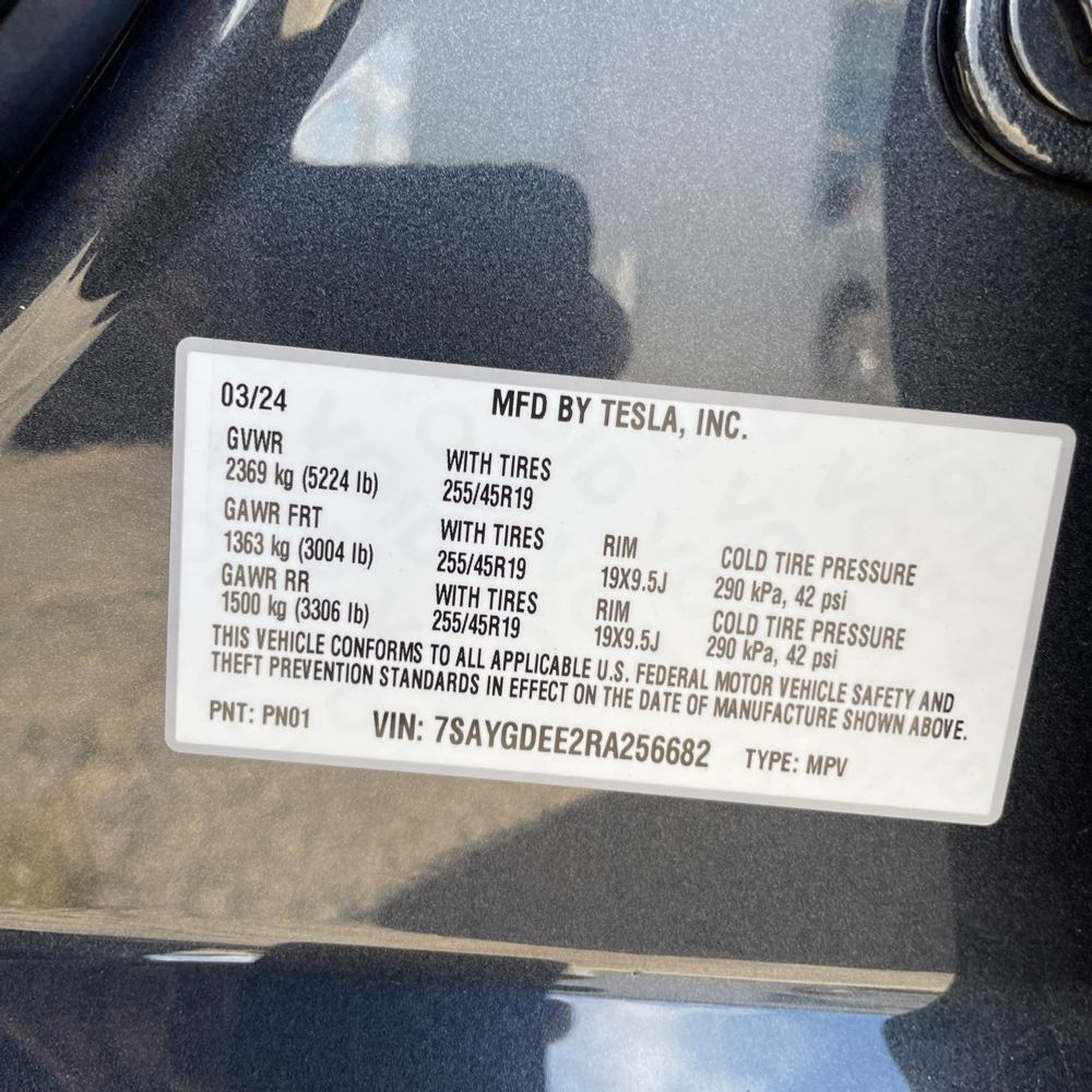 2024 Tesla Model Y Long Range