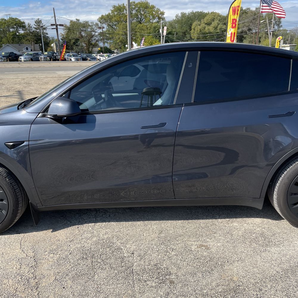 2024 Tesla Model Y Long Range