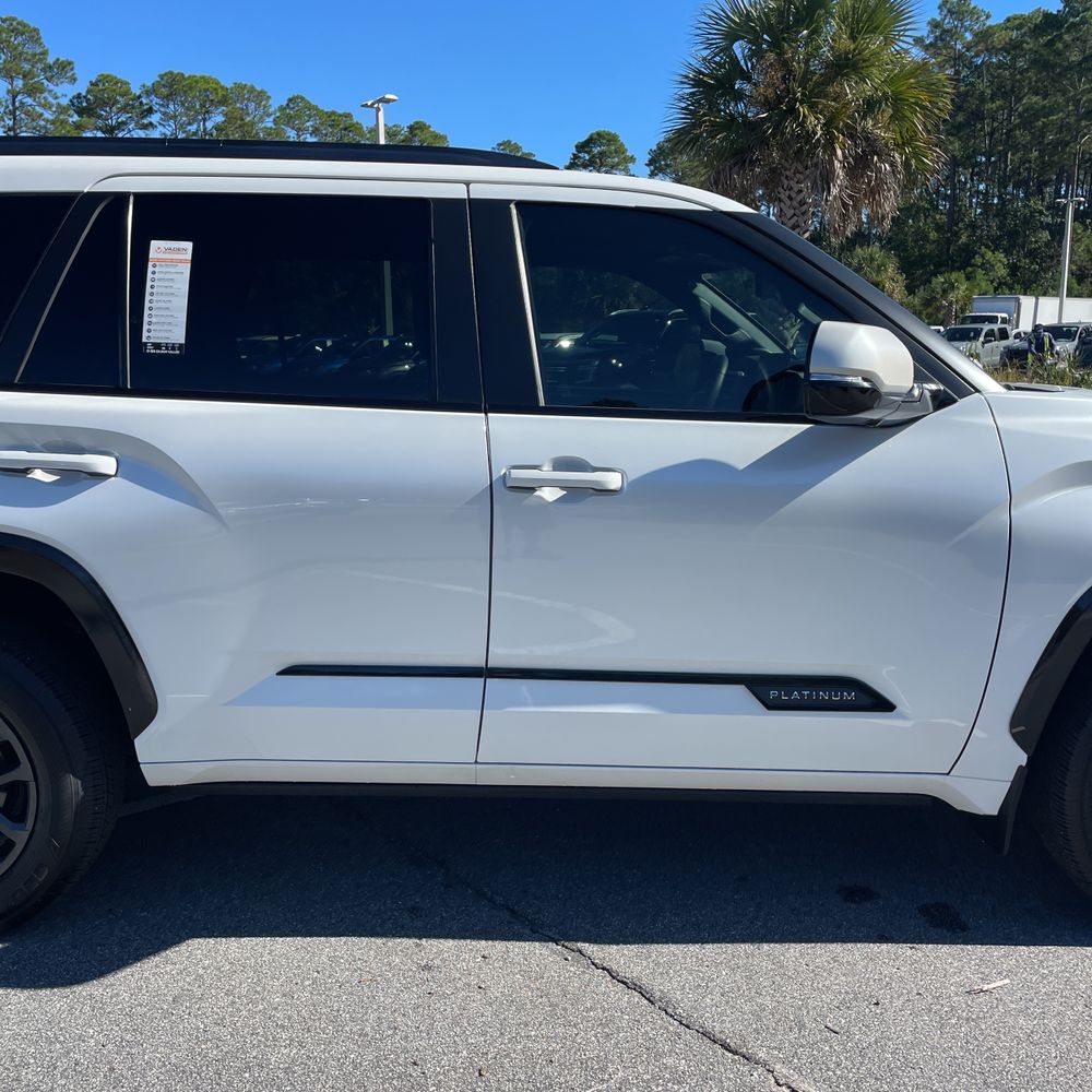 2024 Toyota Sequoia Platinum