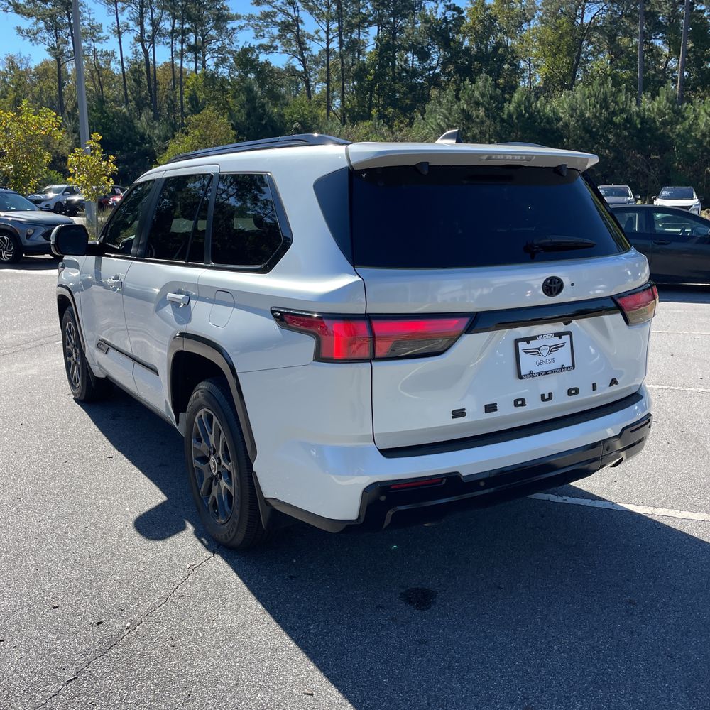 2024 Toyota Sequoia Platinum