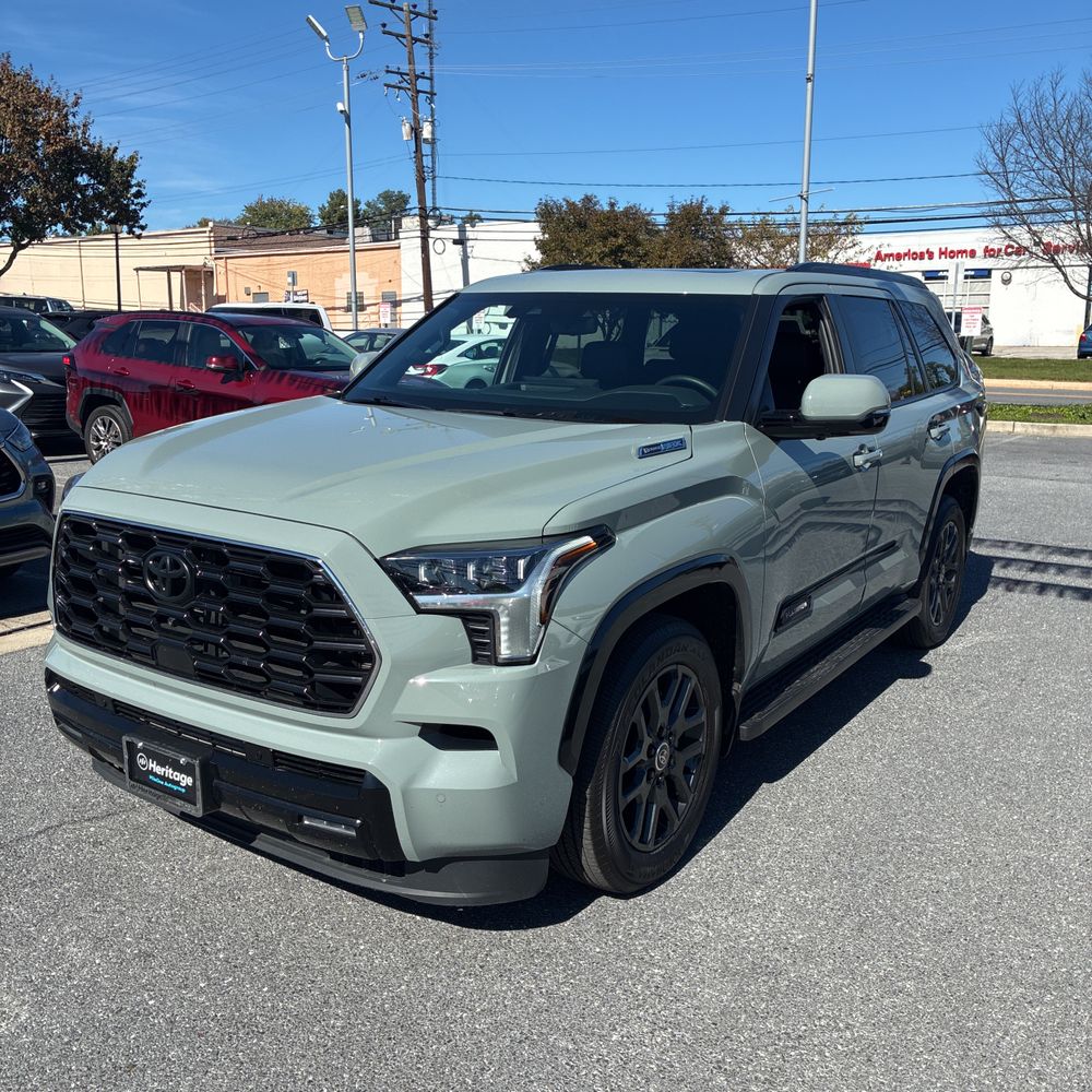 2024 Toyota Sequoia Platinum