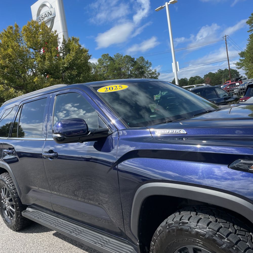 2025 Toyota Sequoia SR5