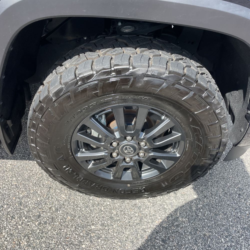 2025 Toyota Sequoia SR5