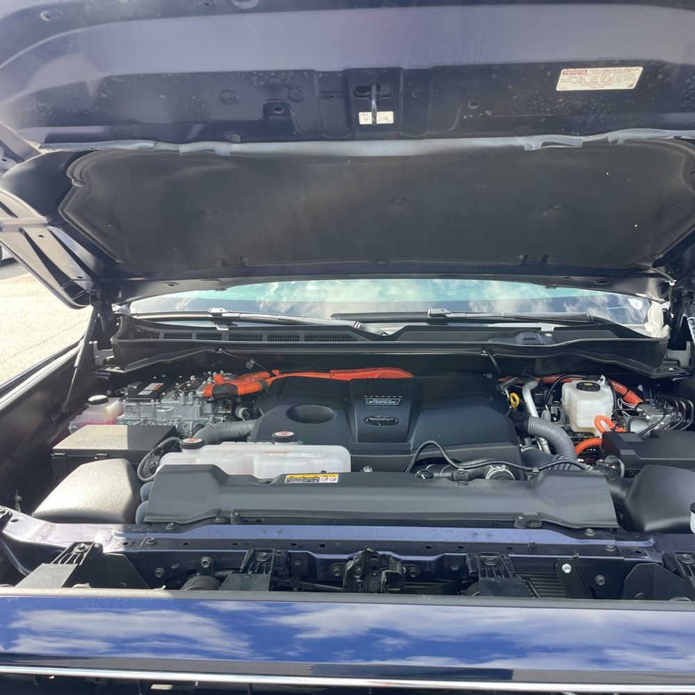 2025 Toyota Sequoia SR5