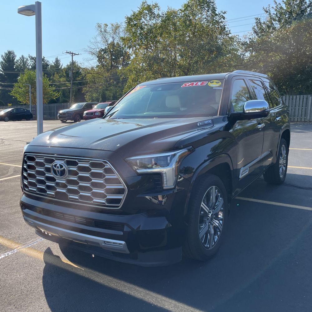 2023 Toyota Sequoia Capstone