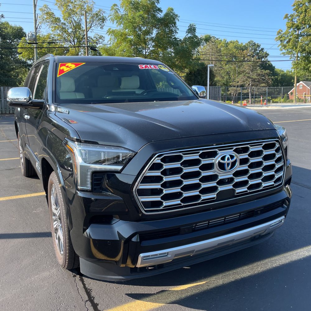 2023 Toyota Sequoia Capstone