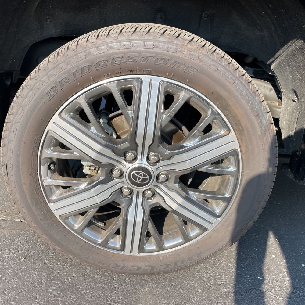 2023 Toyota Sequoia Capstone