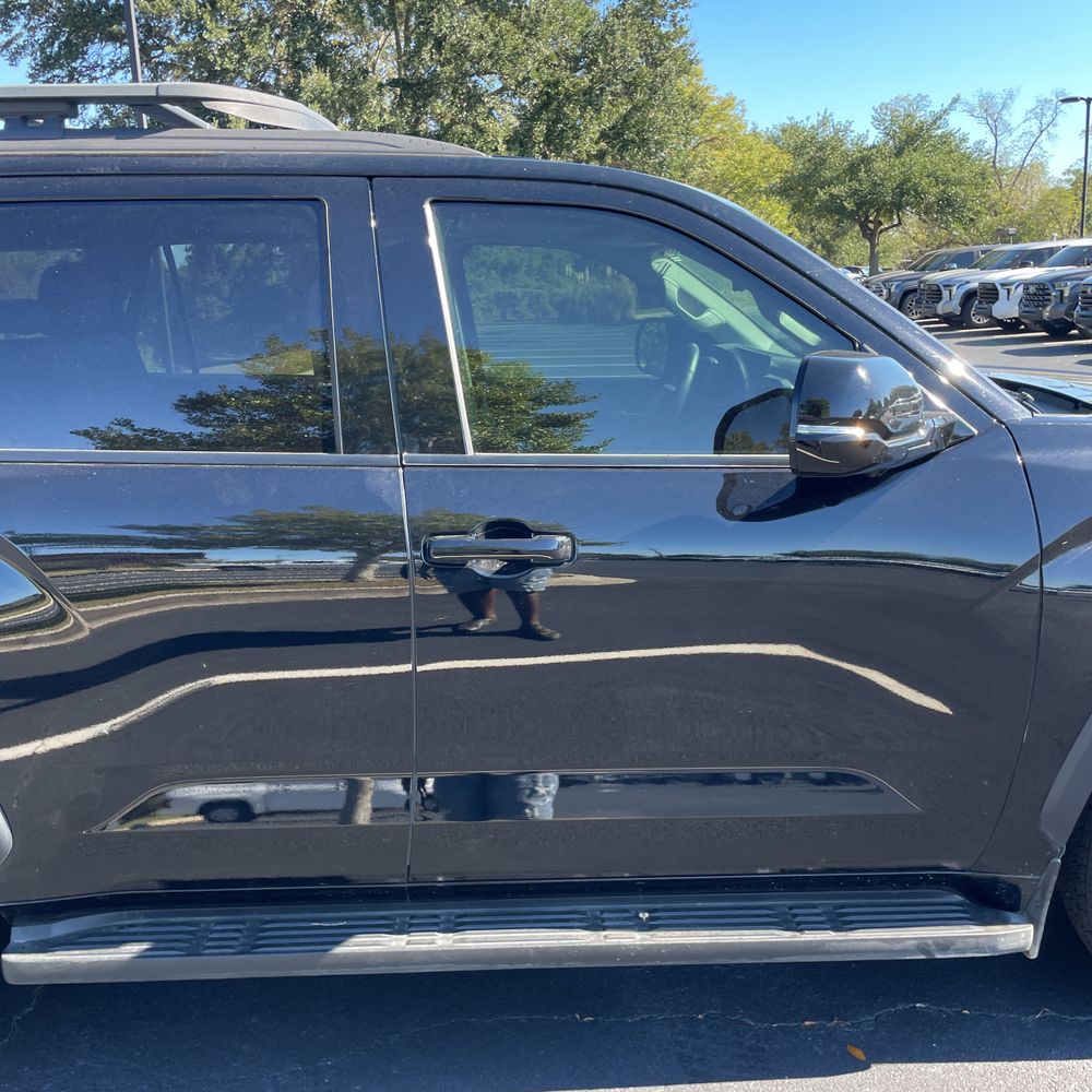 2023 Toyota Sequoia SR5