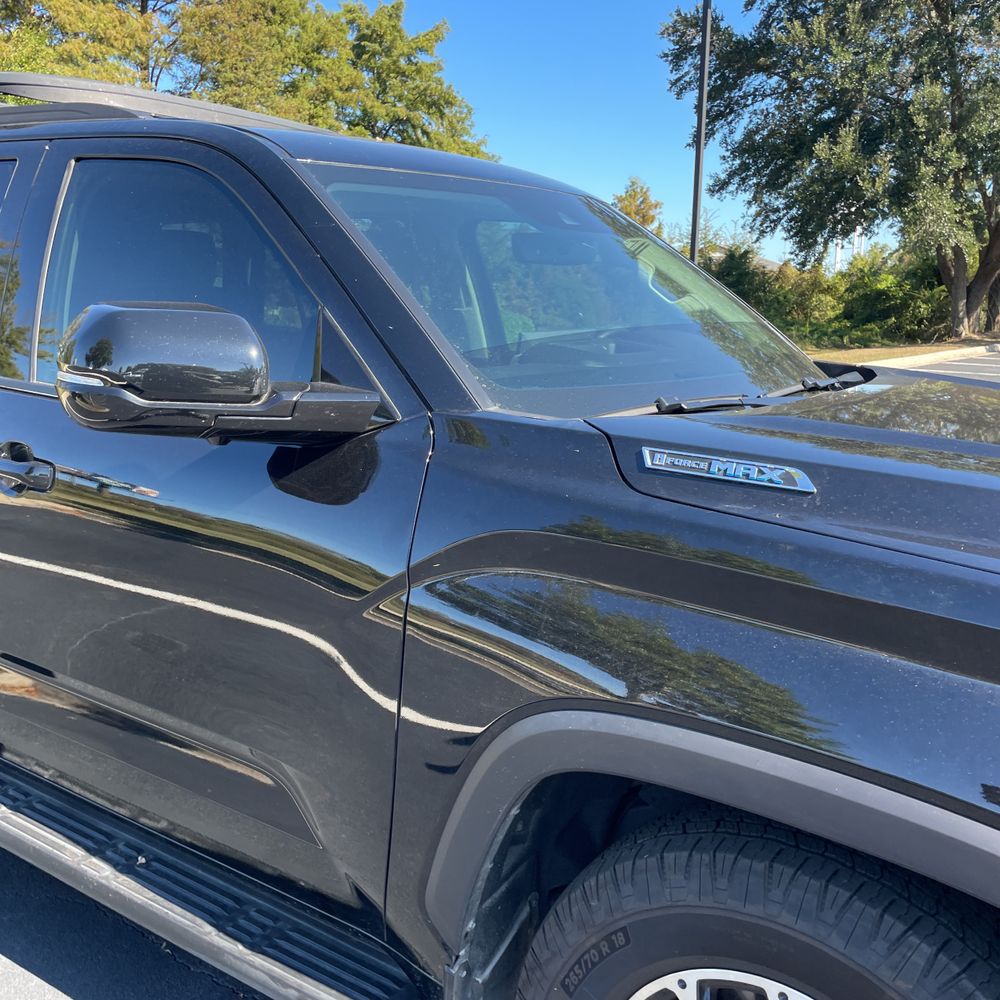 2023 Toyota Sequoia SR5
