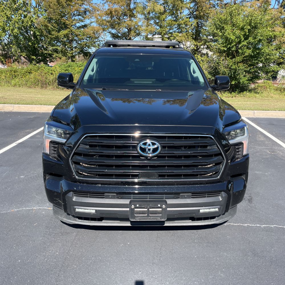 2023 Toyota Sequoia SR5