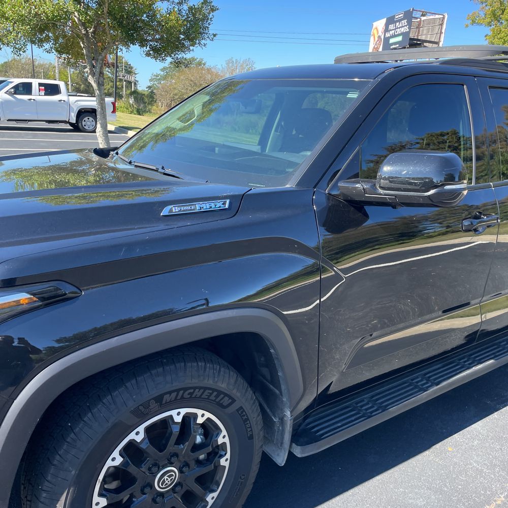 2023 Toyota Sequoia SR5