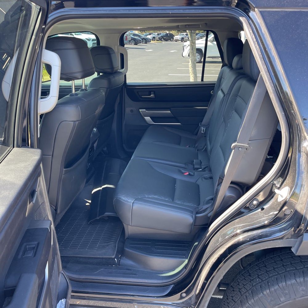 2023 Toyota Sequoia SR5