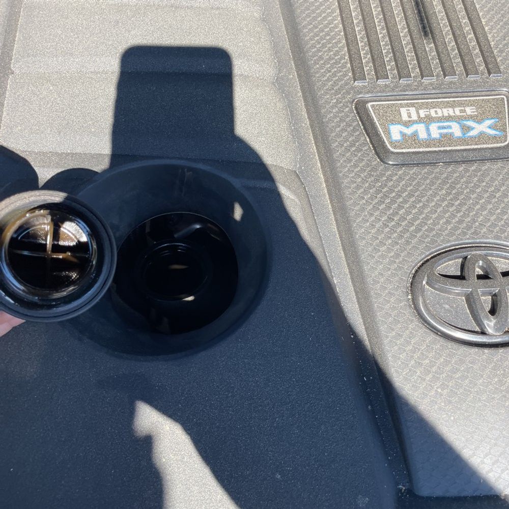 2023 Toyota Sequoia SR5
