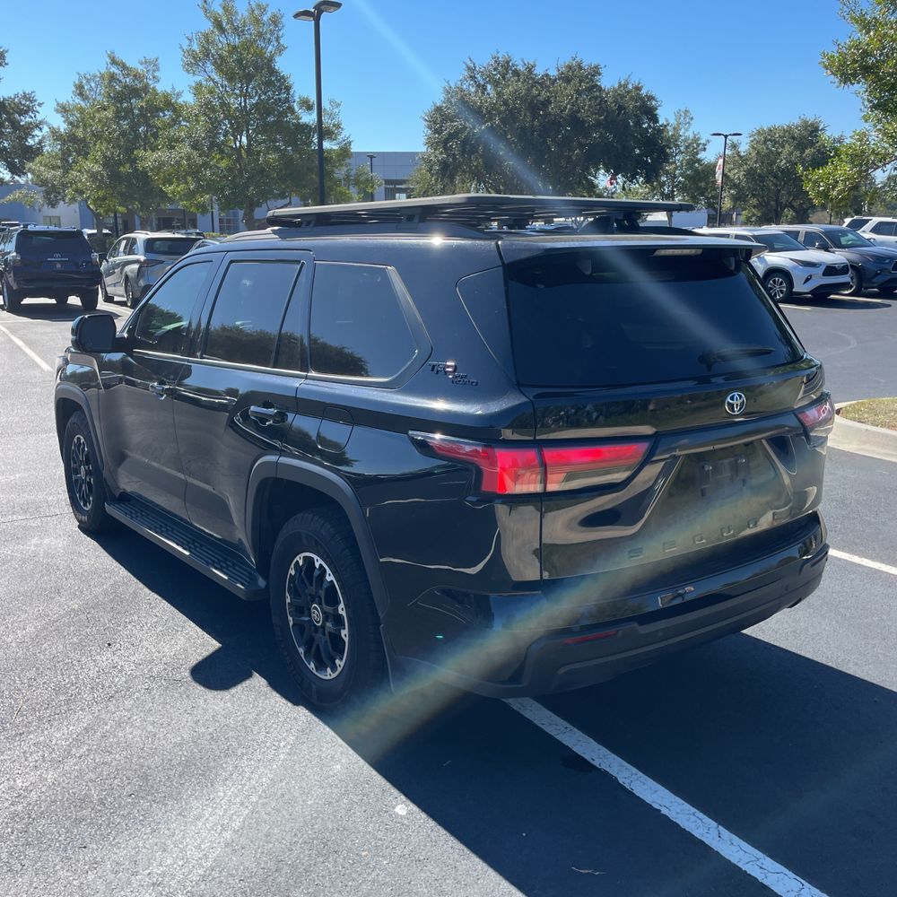 2023 Toyota Sequoia SR5
