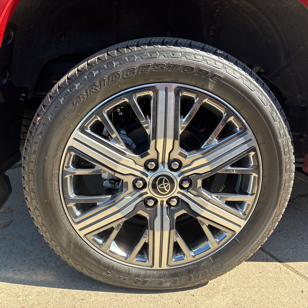 2024 Toyota Sequoia Capstone