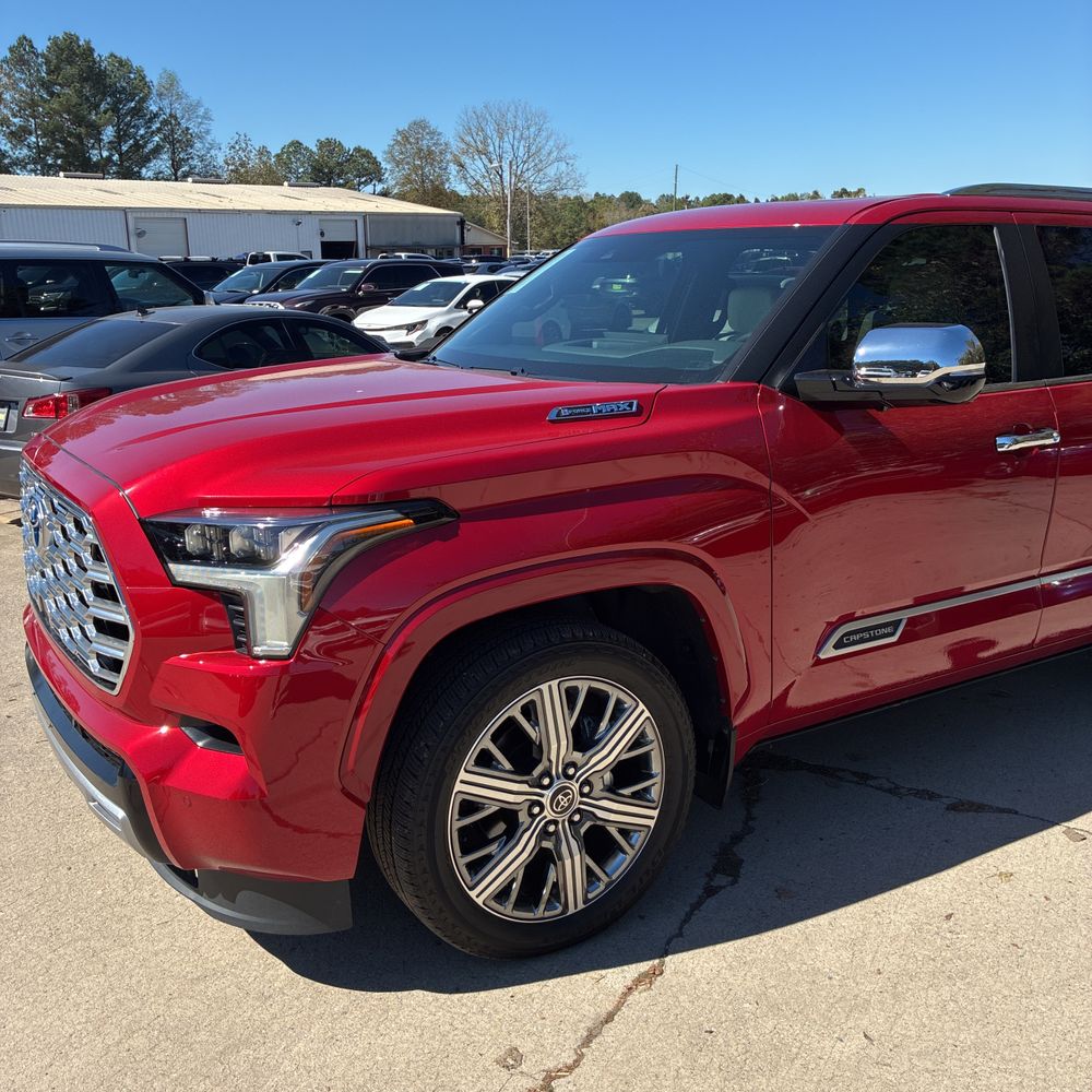 2024 Toyota Sequoia Capstone