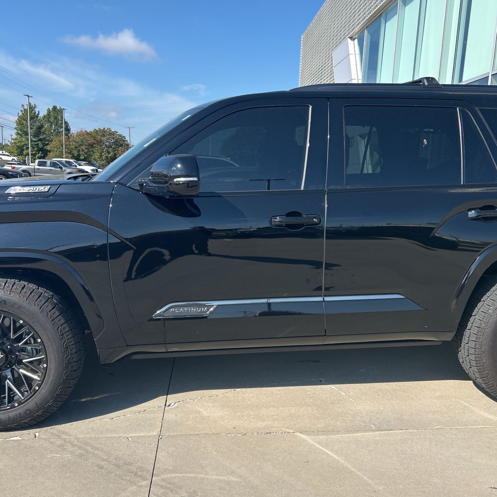 2025 Toyota Sequoia Platinum