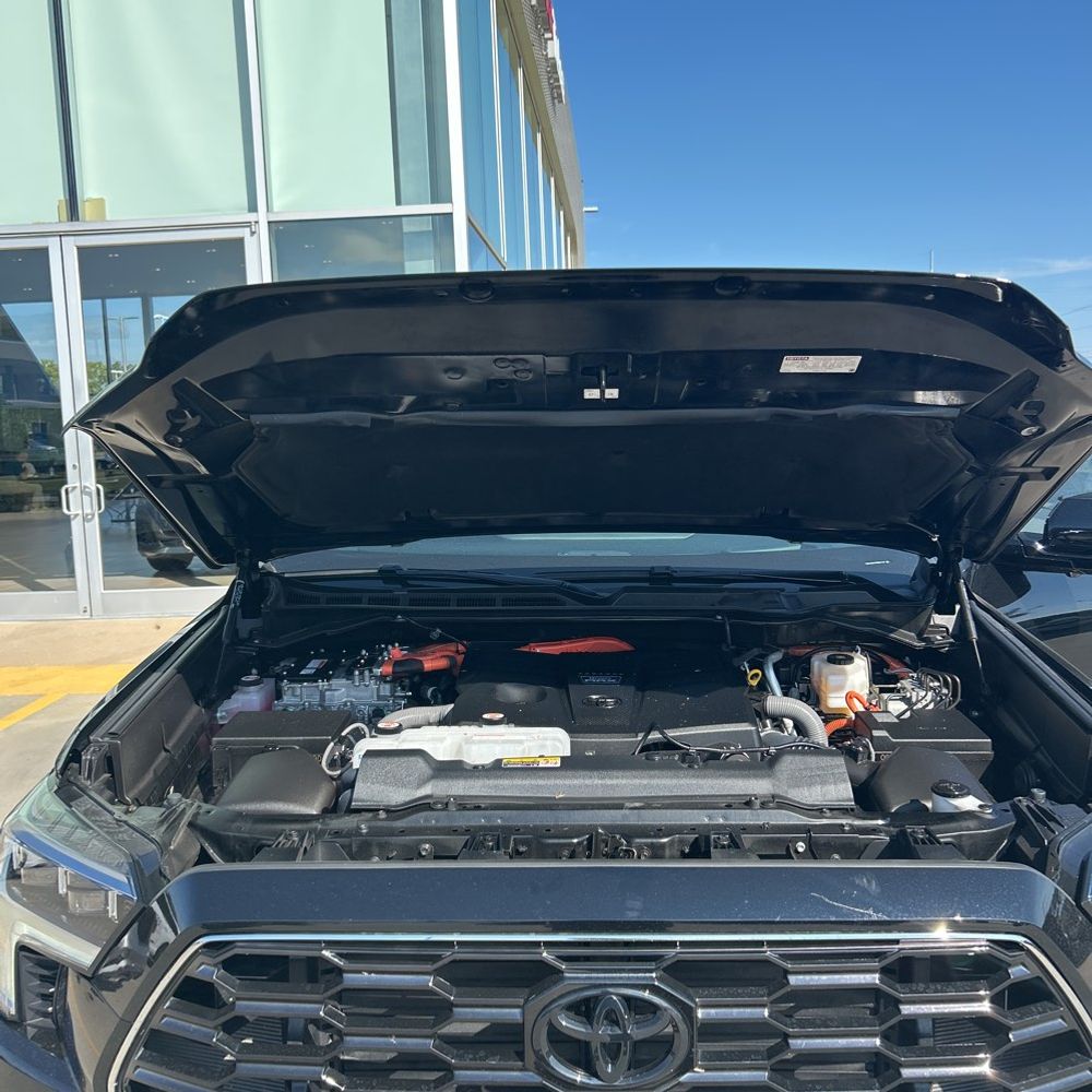 2025 Toyota Sequoia Platinum