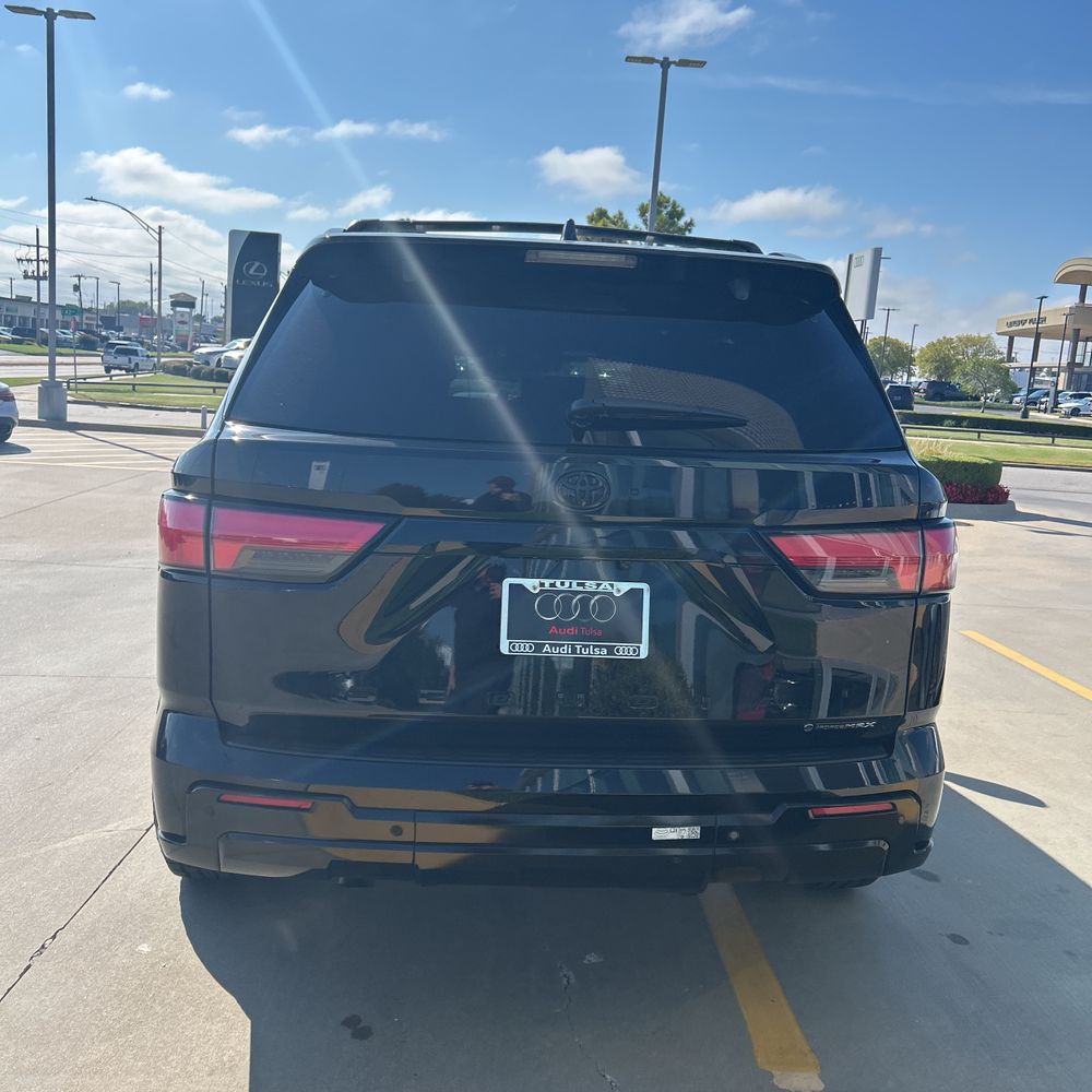 2025 Toyota Sequoia Platinum