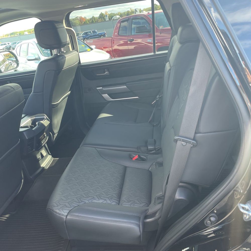 2023 Toyota Sequoia SR5