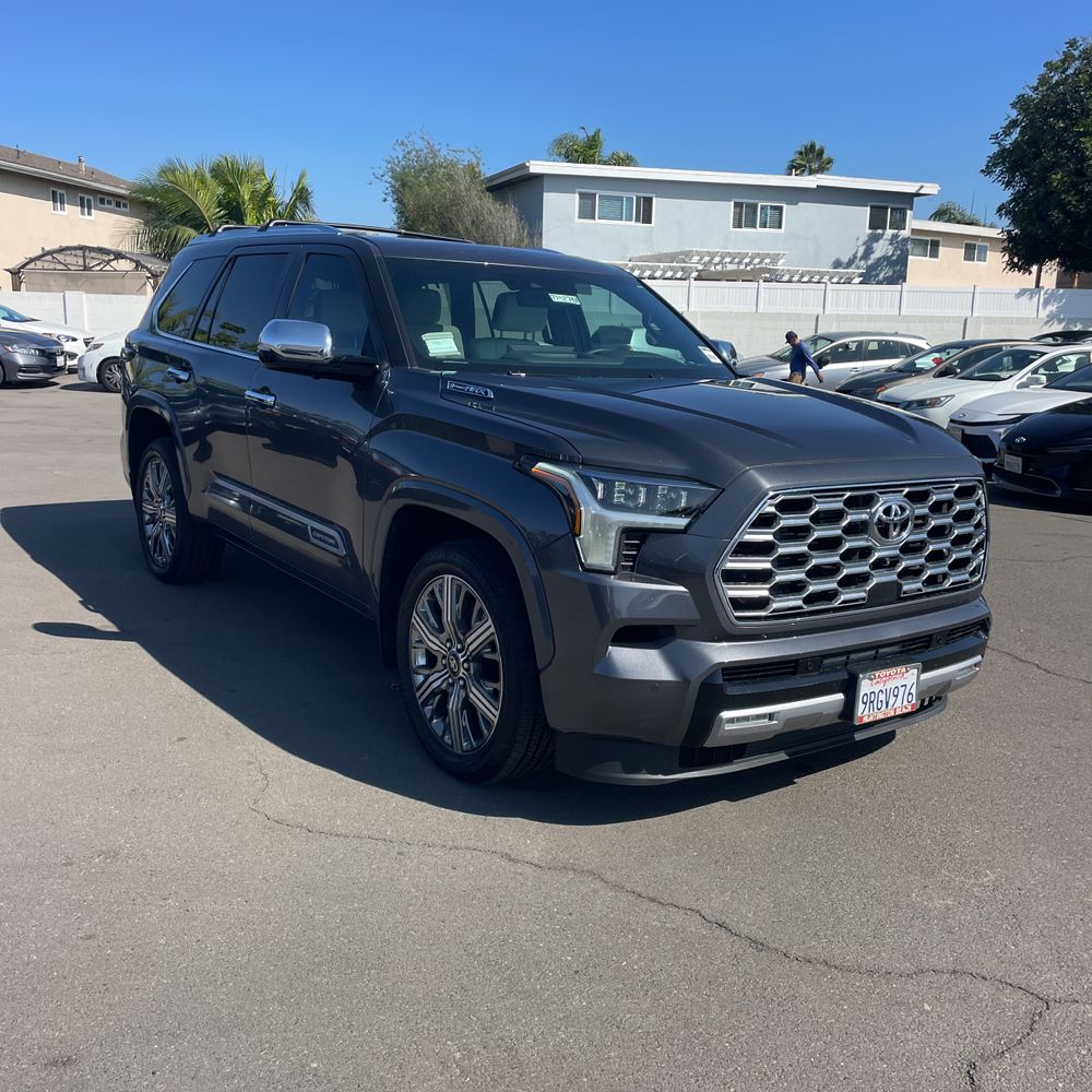 2025 Toyota Sequoia Capstone