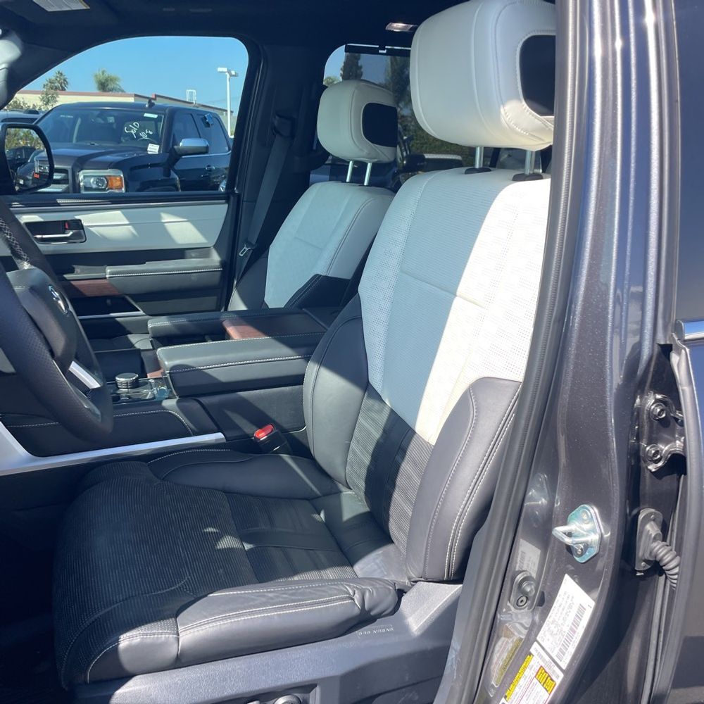 2025 Toyota Sequoia Capstone