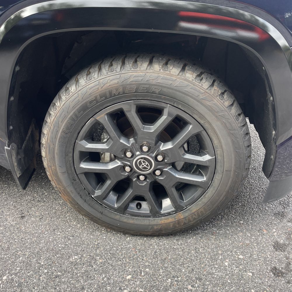 2023 Toyota Sequoia Platinum