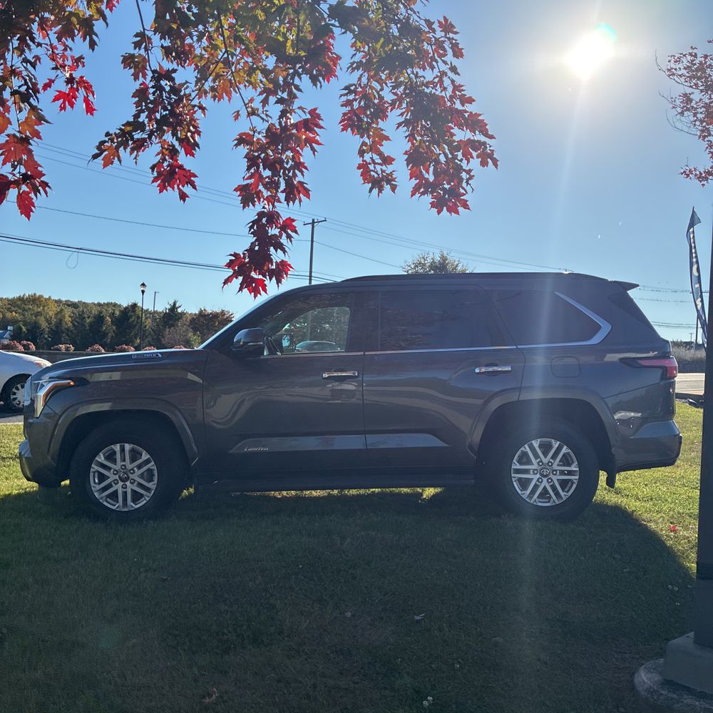 2023 Toyota Sequoia Limited