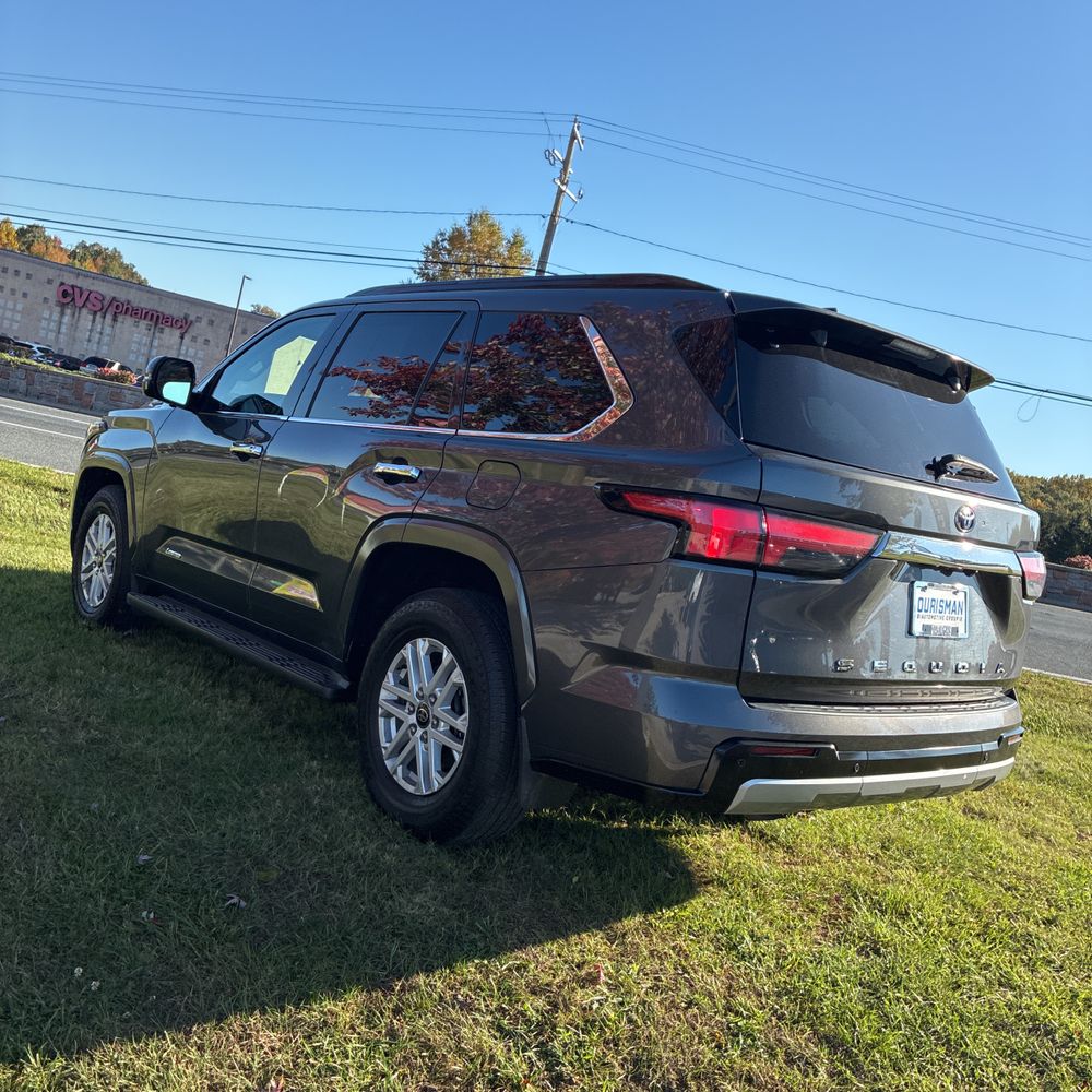 2023 Toyota Sequoia Limited