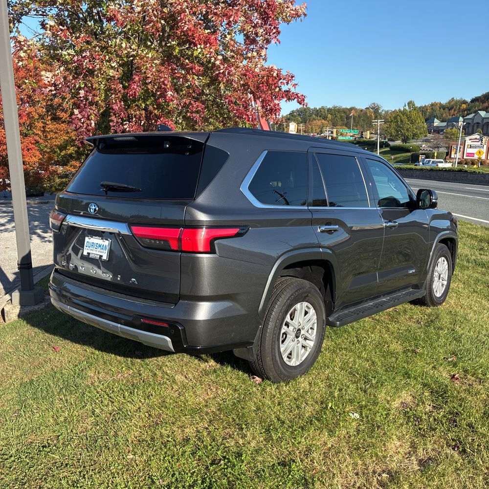 2023 Toyota Sequoia Limited