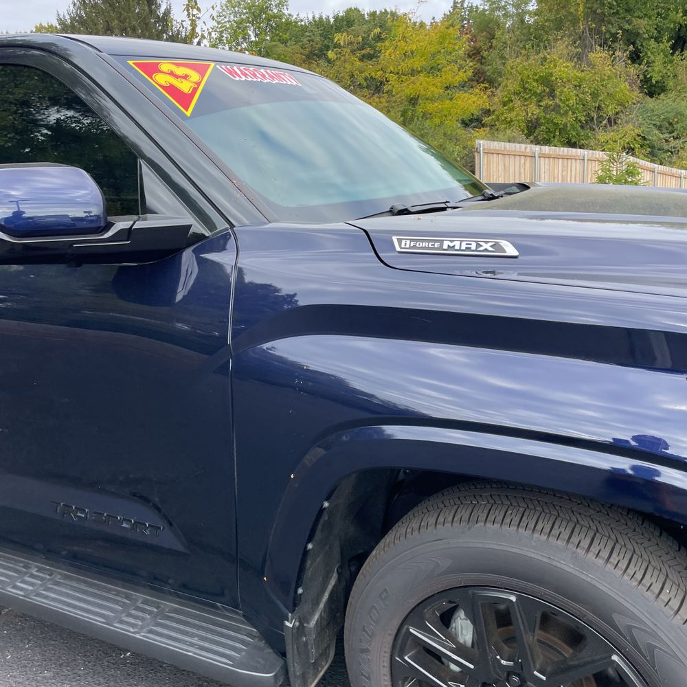 2023 Toyota Sequoia SR5