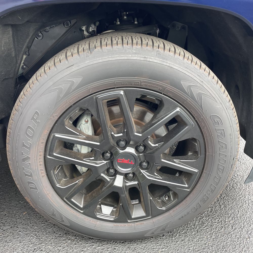 2023 Toyota Sequoia SR5