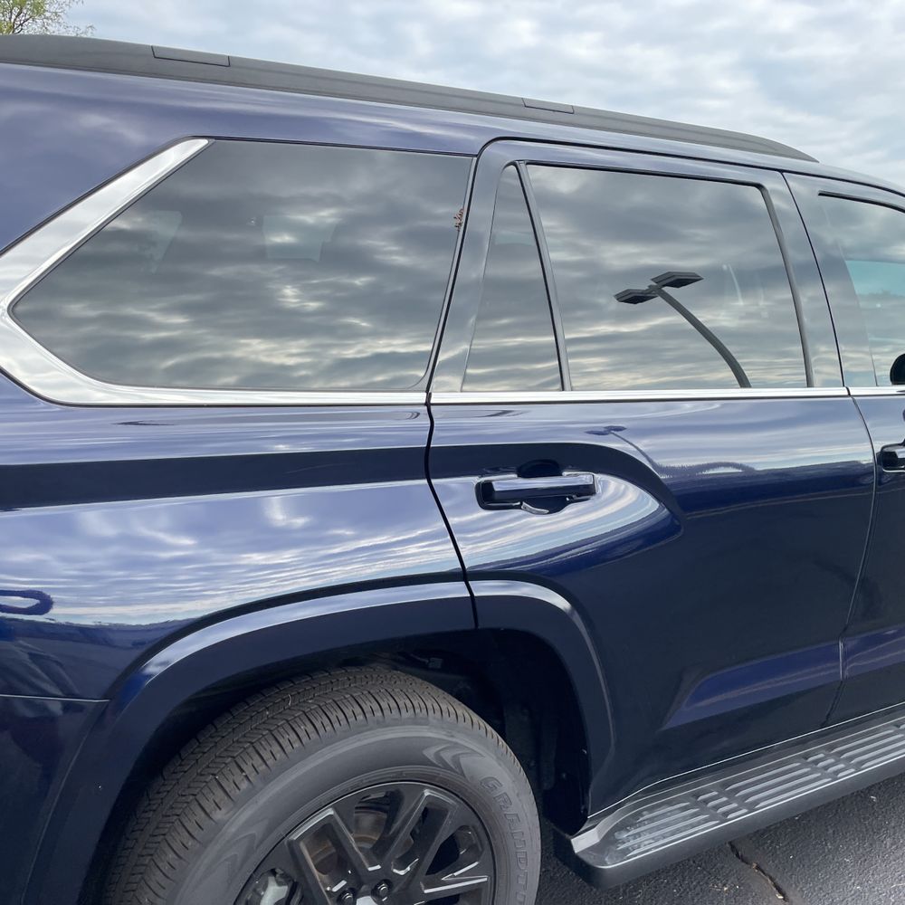 2023 Toyota Sequoia SR5