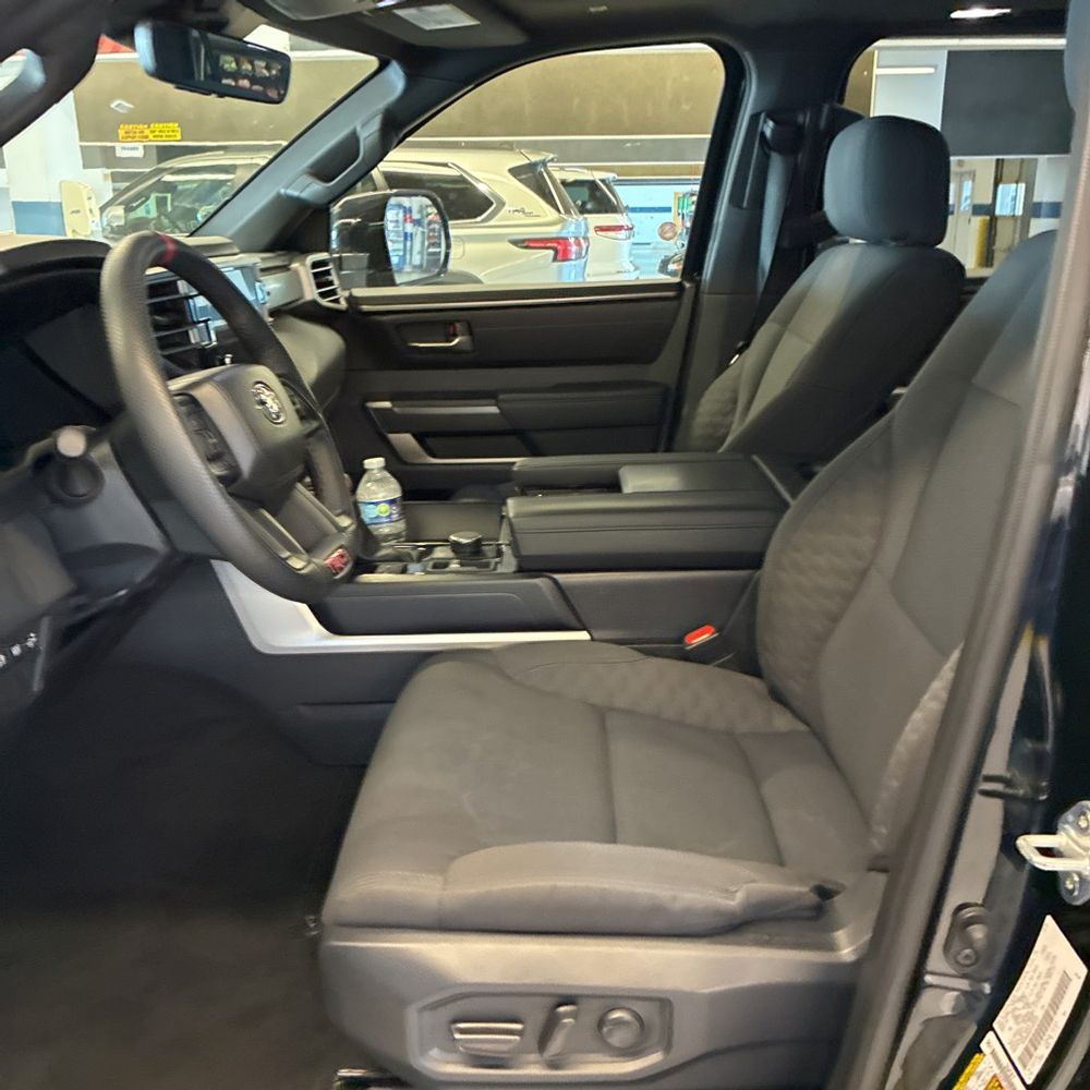 2025 Toyota Sequoia SR5