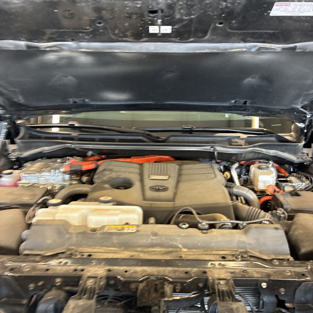 2025 Toyota Sequoia SR5