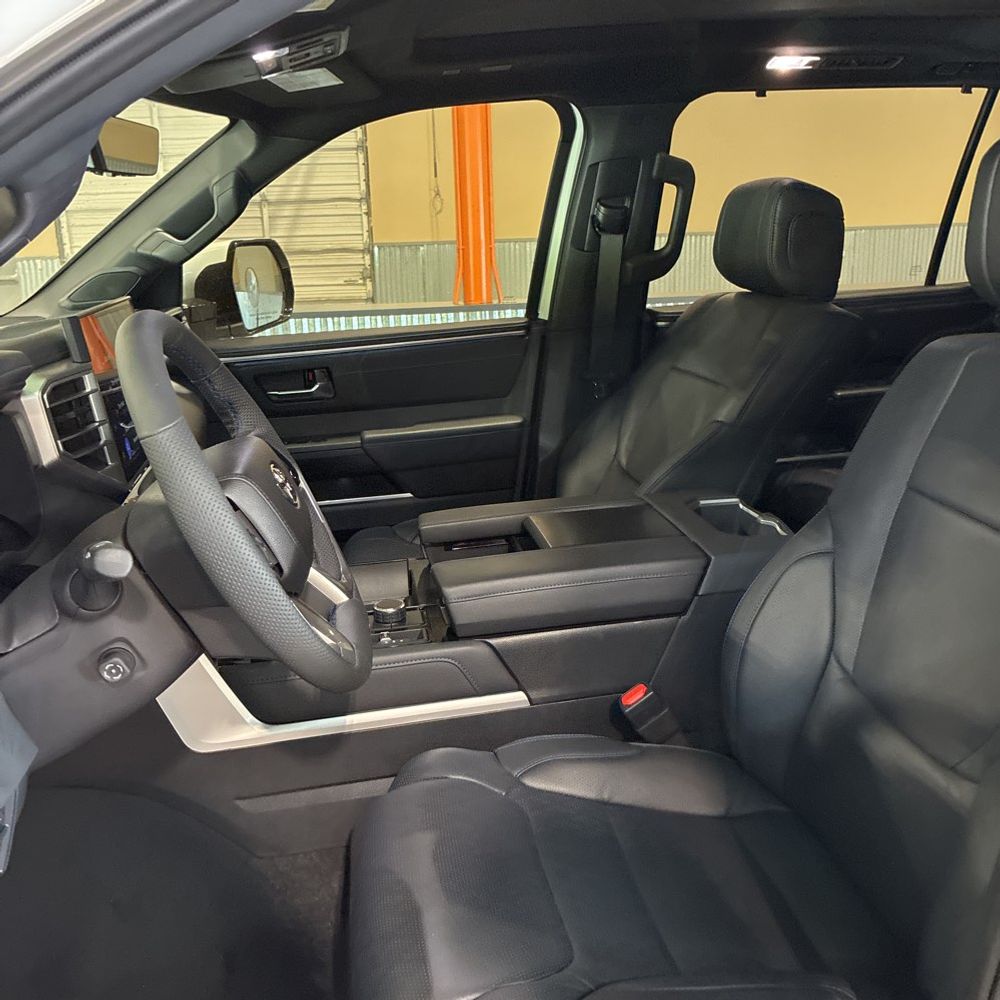 2025 Toyota Sequoia Platinum