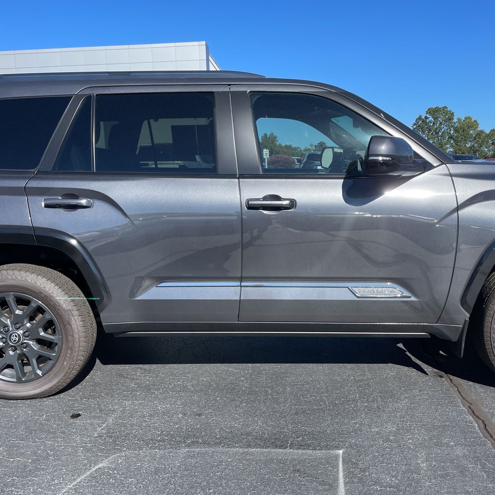 2025 Toyota Sequoia Platinum