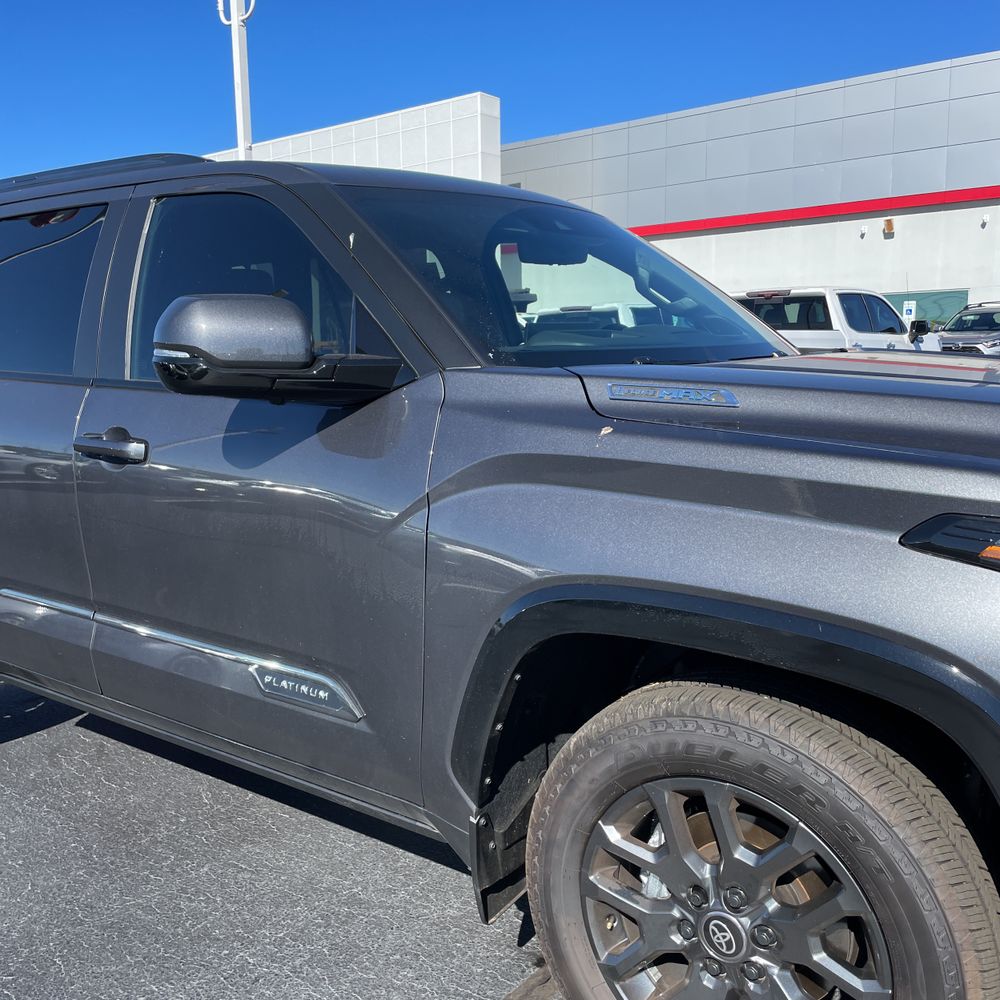 2025 Toyota Sequoia Platinum
