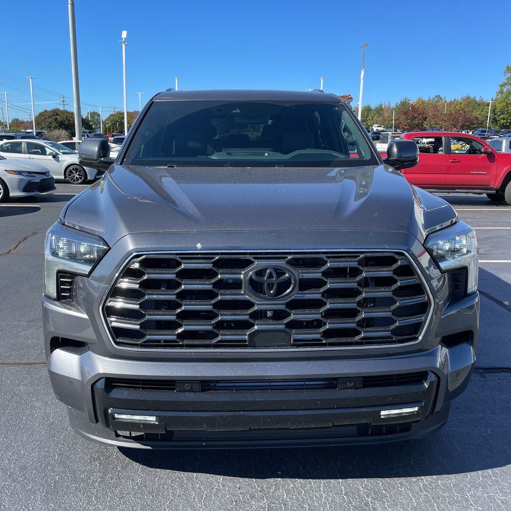2025 Toyota Sequoia Platinum