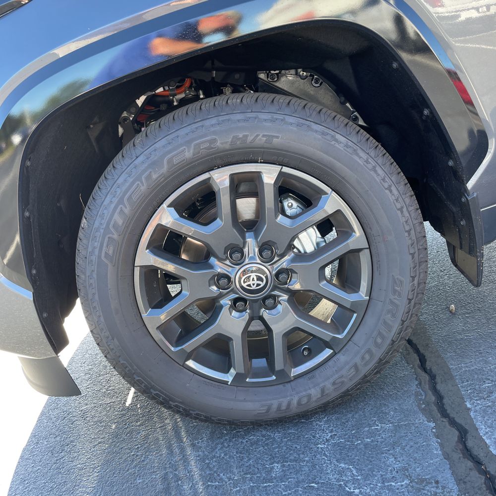 2025 Toyota Sequoia Platinum