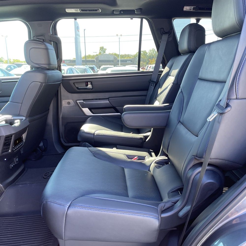 2025 Toyota Sequoia Platinum
