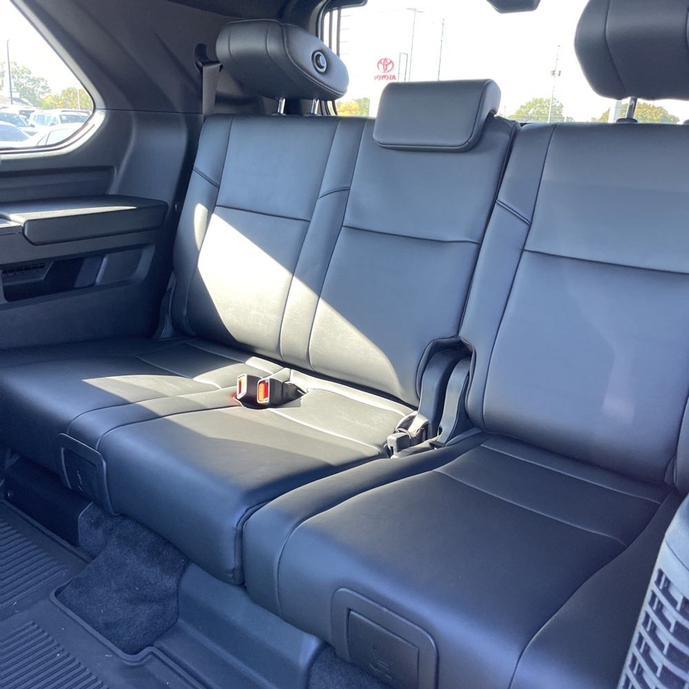 2025 Toyota Sequoia Platinum