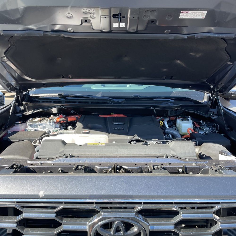 2025 Toyota Sequoia Platinum