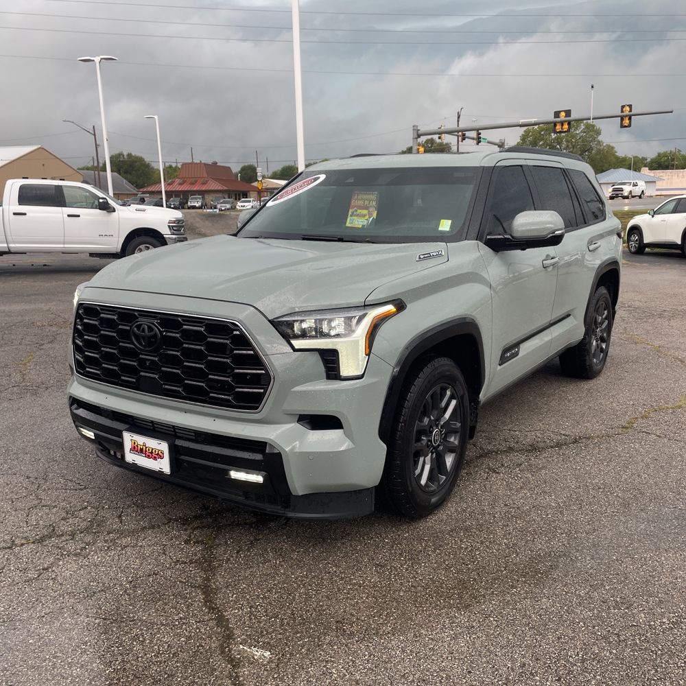 2024 Toyota Sequoia Platinum
