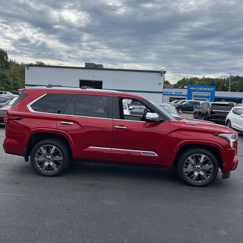 2024 Toyota Sequoia Capstone