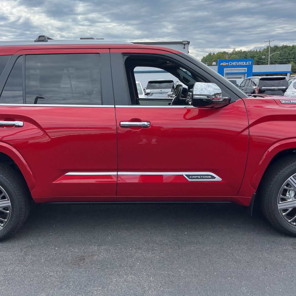 2024 Toyota Sequoia Capstone