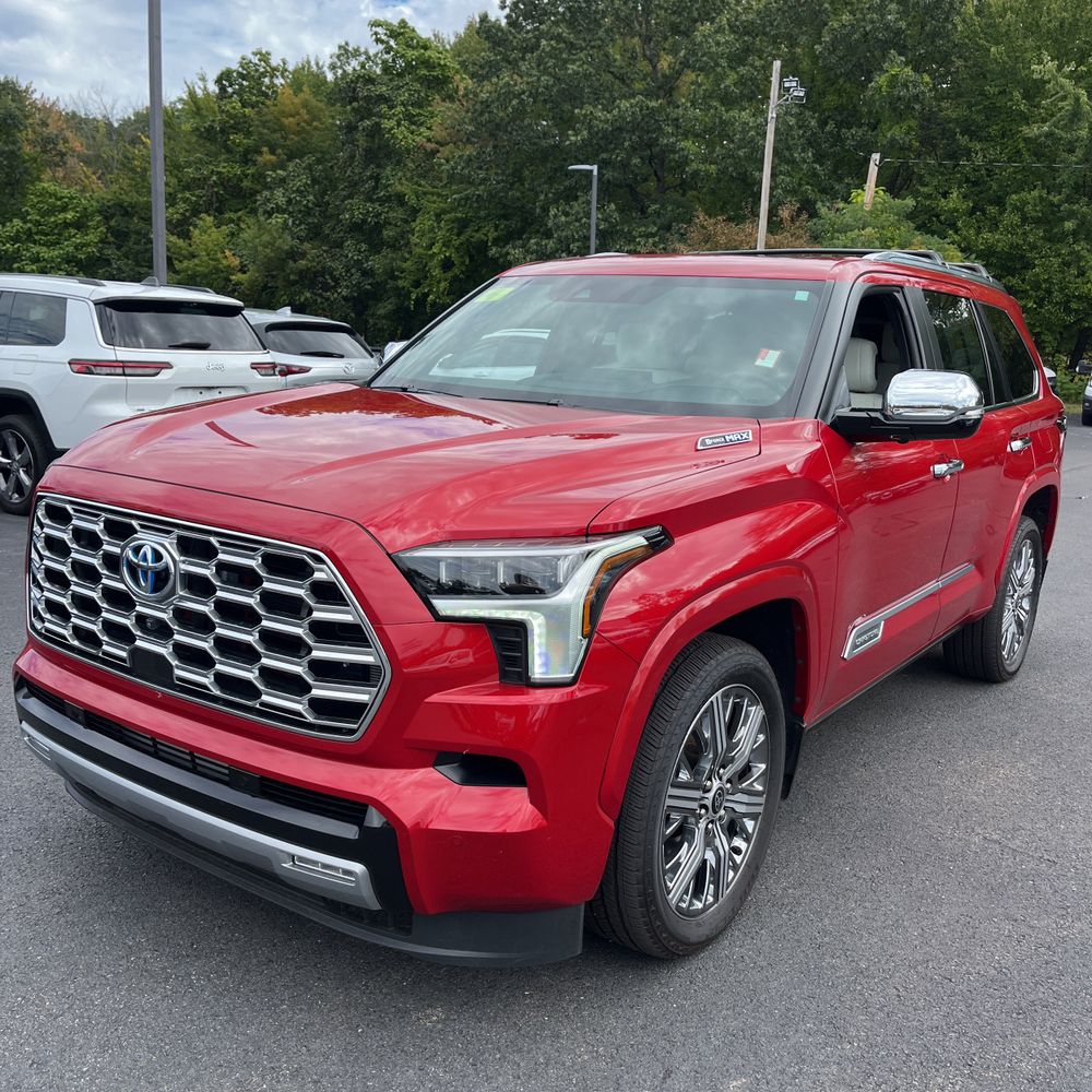 2024 Toyota Sequoia Capstone