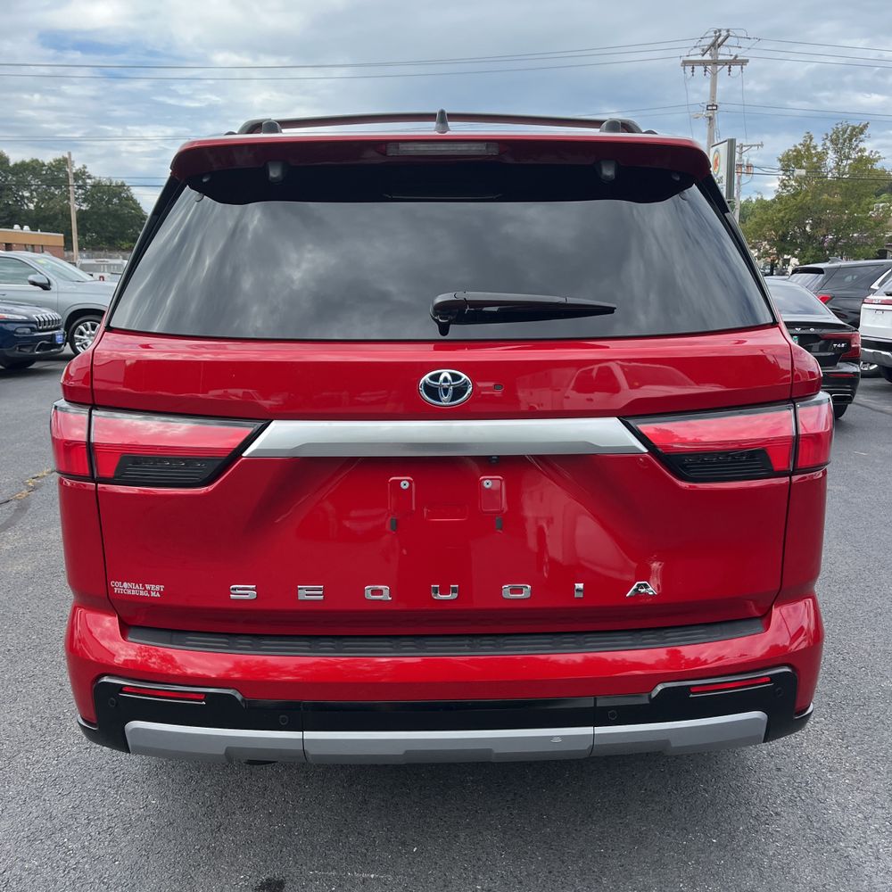 2024 Toyota Sequoia Capstone