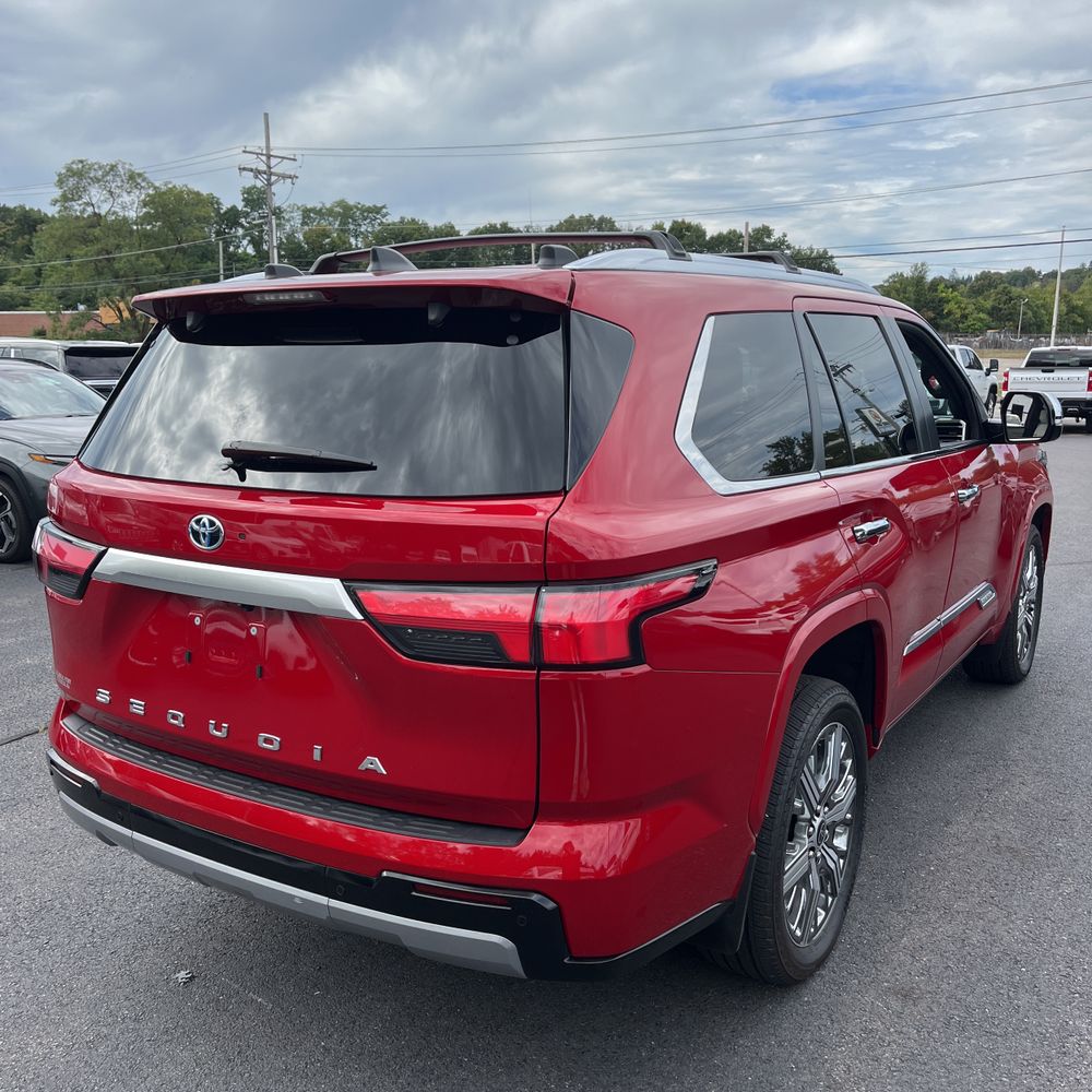 2024 Toyota Sequoia Capstone